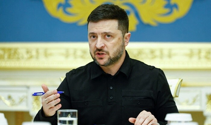 Putin qələbəni tam elan etmək üçün... - Zelenski