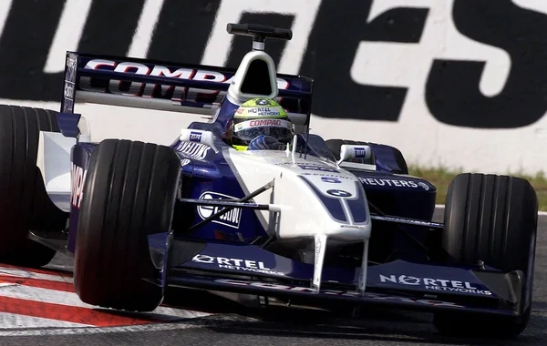 "Formula-1" komandası bolidin itməsi ilə bağlı məhkəməyə müraciət etdi