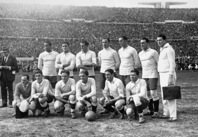 Dünya çempionatına 21 gün qaldı: URUQVAY - "Səmavi-mavilər" - VİDEO