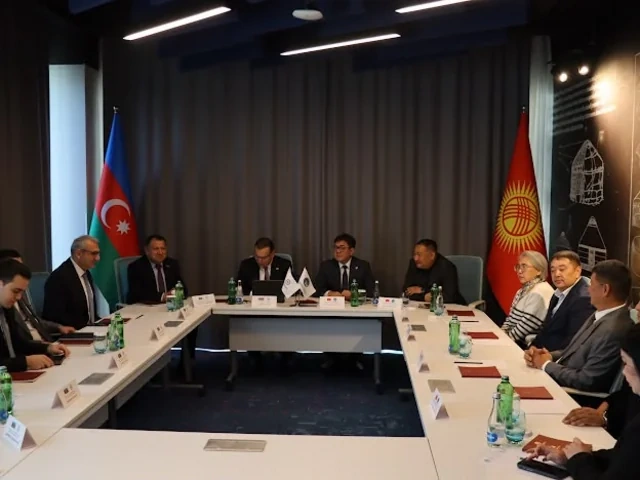 Azərbaycan və Qırğızıstan həmkarlar ittifaqları arasında əlaqələr genişlənir - Foto