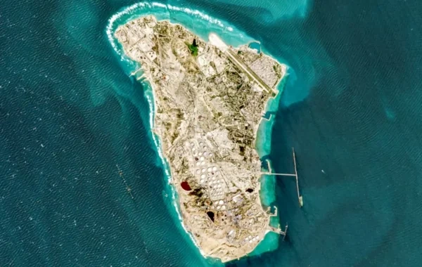 Qadağan olunmuş ada: Xarqın geosiyasi oyunlarda və təhlükəsizlikdə rolu