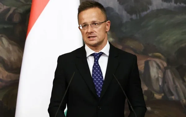Macarıstan Ukraynaya dizel tədarükünü dayandırdı: Nazirdən sərt bəyanat