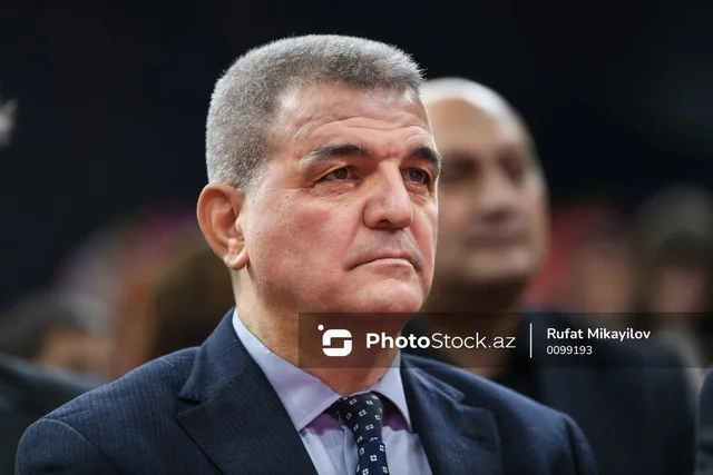 Deputat tıxac bəlasından danışdı: "Heç kim səbəbsiz gözəl kəndini Bakının tozuna dəyişməz"