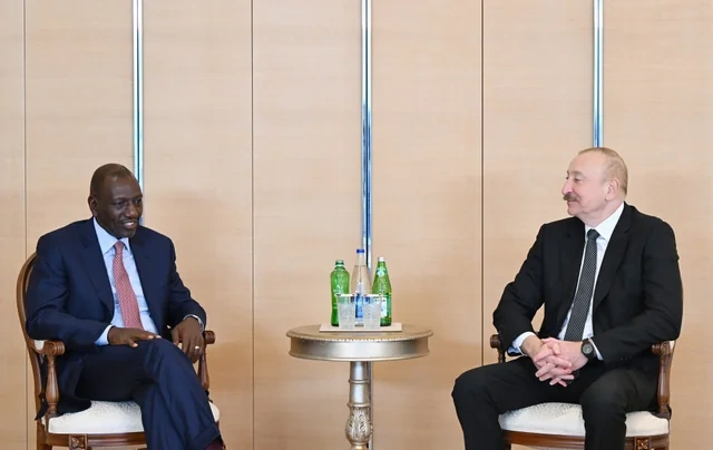 İlham Əliyev Keniya Prezidenti Uillyam Samoei Ruto ilə görüşüb - FOTO