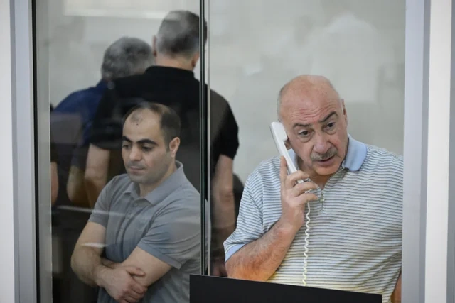 Ermənistan vətəndaşlarının şikayətləri üzrə apellyasiya məhkəməsində təqsirləndirilən şəxslərin vəsatətlərinə baxılıb - FOTO