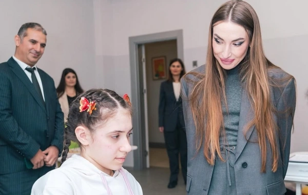 Alyona Əliyeva Autizm Mərkəzindən paylaşım edib