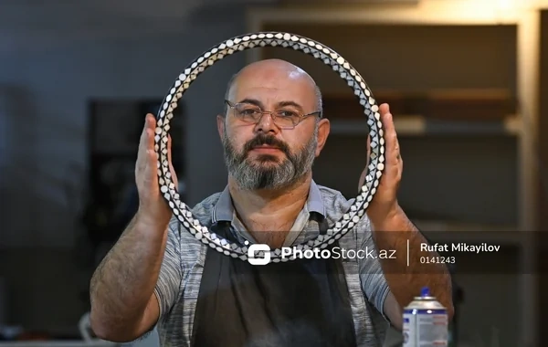 Yeni alətlər ixtira edən Məmmədəli Məmmədovun yaradıcılığı: Mühəndislikdən musiqiyə - FOTOREPORTAJ