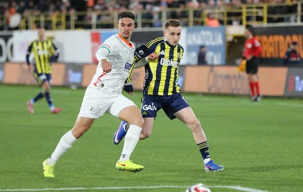 Türkiyə Superliqası: "Fənərbağça" qol duelindən qalib ayrıldı