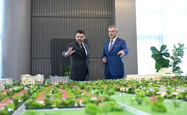 Slovakiya prezidenti "Sea Breeze"lə tanış olub - FOTO