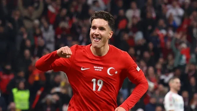 "Qalatasaray" Türkiyə millisinin üzvünü transfer edir - FOTO