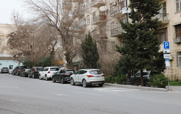 Paytaxtda yeni parklanma yerləri təşkil edilib