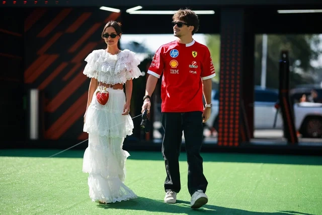 "Ferrari"nin pilotu Şarl Lekler Aleksandra Sen-Mlyo ilə evlənib - VİDEO