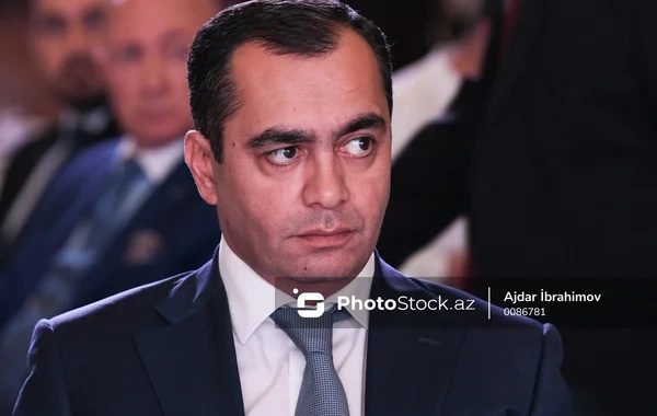 Fərhad Adıgözəlov idarə rəisini vəzifəsindən azad etdi