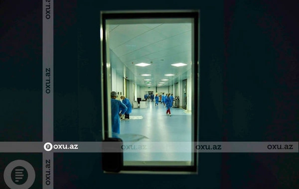 Sərnişin avtobusu ana və övladını vurdu: ÖLƏN VAR