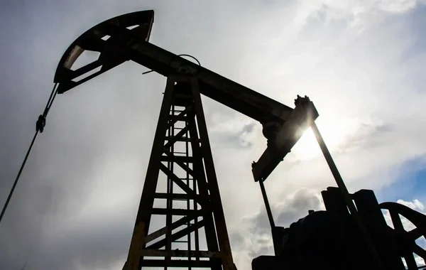 "Brent" markalı neftin qiyməti son iki ilin rekordunu yenilədi