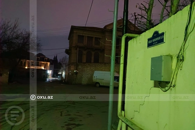 Binəqədidə məktəb yolundakı dərin çala sürücüləri TƏHLÜKƏYƏ ATIR