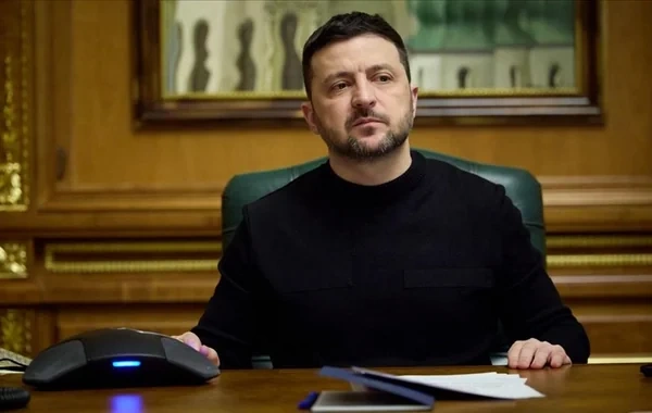 Zelenski üçtərəfli danışıqların yolunu tapdı