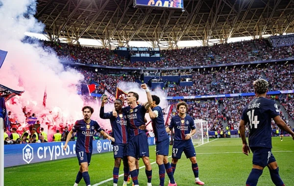PSJ Çempionlar Liqasını ard-arda qazana bilən ikinci klub oldu