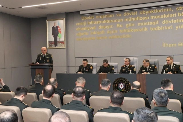 General-mayor Sərdar Səfərov iclas keçirdi, tapşırıqlar verdi