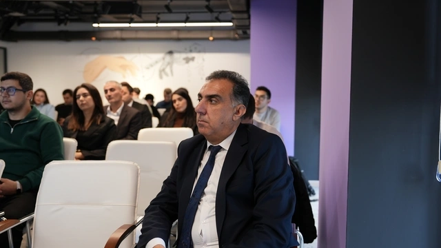 Jurnalistlər süni intellektə dair qəbul olunmuş dövlət standartları barədə məlumatlandırılıb