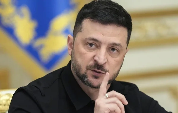 Zelenski: "Rusiyanın neft emalı sənayesinə qarşı əməliyyat davam edir"
