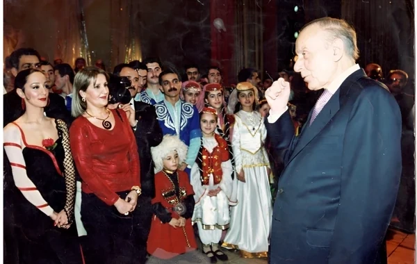 Xalq artisti Təranə Muradova: "Heydər Əliyevin təşəbbüsü ilə "Uzundərə" yeni nəfəs qazandı"