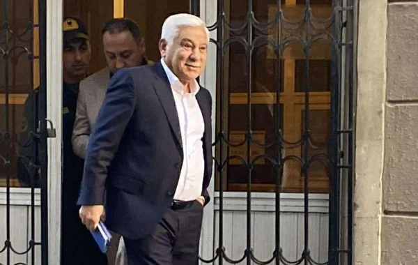 Sabiq icra başcısının oğlunun iki milyon manatı yoxa çıxıb: Əlbir olub Türkiyəyə qaçırtdılar