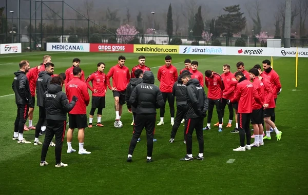 Türkiyə yığmasına daha iki futbolçu çağırıldı