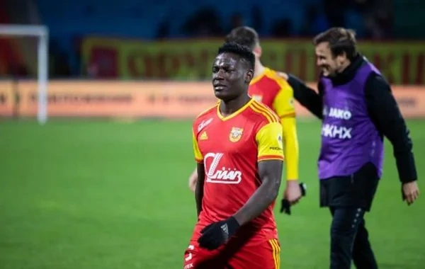 İtaliya klubunun futbolçusu hava limanından YOXA ÇIXDI