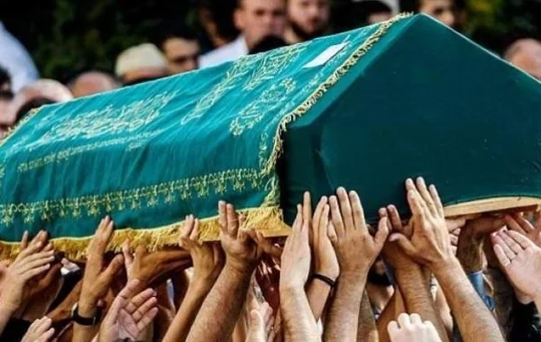 Tanınmış Əməkdar müəllim vəfat etdi - FOTO
