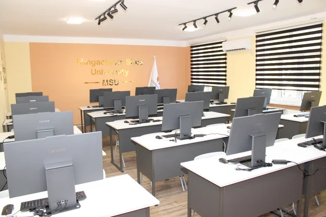 MDU-da regionun ən böyük süni intellekt texnologiyalarına əsaslanan Dil Mükəmməlliyi Laboratoriyasının açılışı olub