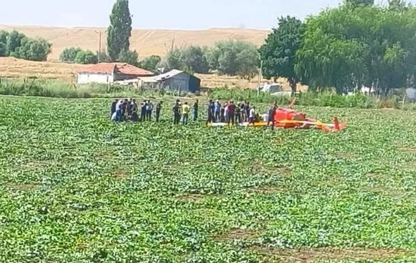 Ankarada təlim helikopteri qəzaya uğradı: Yaralılar var - VİDEO