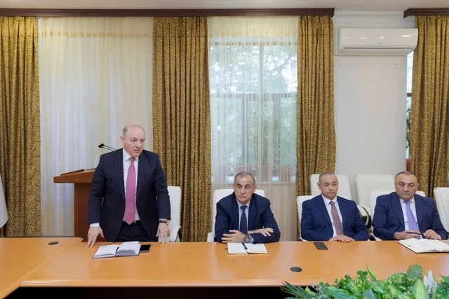 ATU-da tibb ixtisasları üzrə yeni tədris proqramlarının ilkin müzakirəsi keçirilib - FOTO