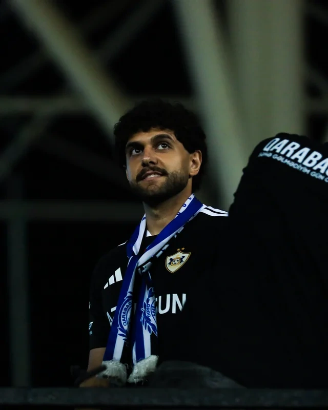 "Qarabağ"ın yeni transferləri ictimaiyyətə TƏQDİM OLUNDU - FOTO