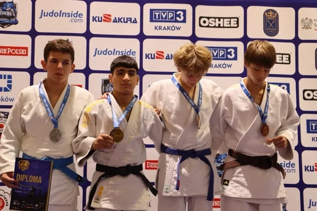 Cüdoçularımız beynəlxalq yarışı 11 medalla başa vurdular - FOTO
