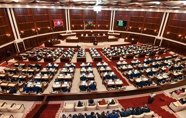 Deputatdan təklif: "Bələdiyyələrə dəstək üçün könüllülərdən ibarət hərəkat yaradılsın"