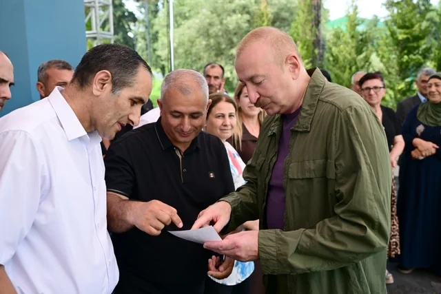 İlham Əliyev Xocavənd rayonunun Quzeyxırman kəndində olub - FOTO