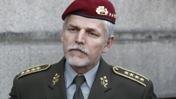 Paveldən şok: Rusiya təyyarələrini vura bilərik!
