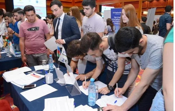 Əmək yarmarkalarının təşkil olunacağı ərazi və tarixlər AÇIQLANDI