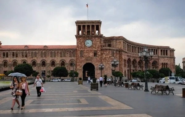 Ermənistanda siyasi DƏYİŞİKLİK: Paşinyan rəqiblərinə qarşı hərəkətə keçdi