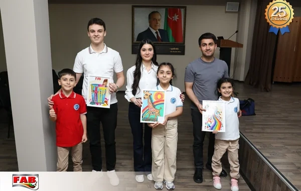 FAB boyaları məktəblilərin gözü ilə