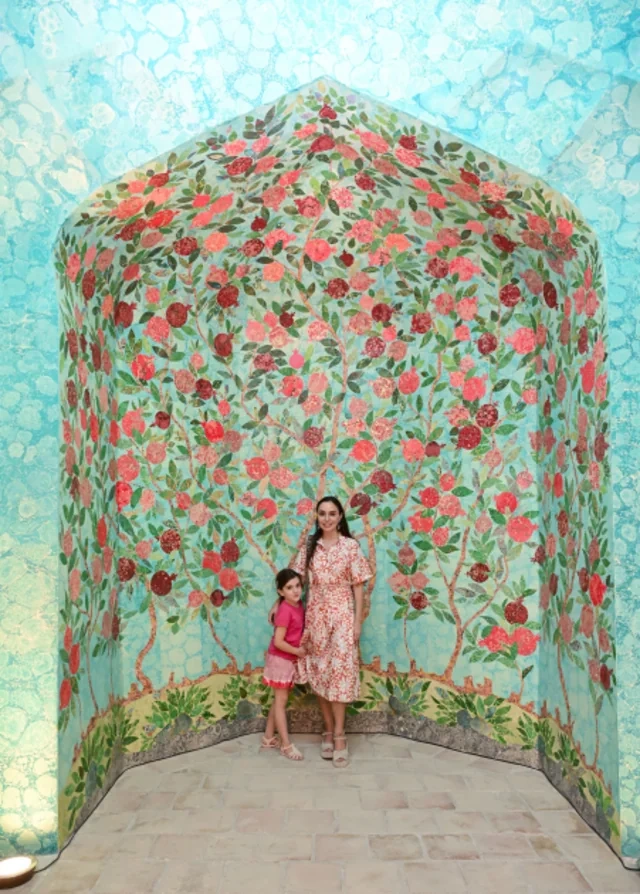 Leyla Əliyeva ilk Buxara Biennalesinin əsərləri ilə tanış olub - FOTO
