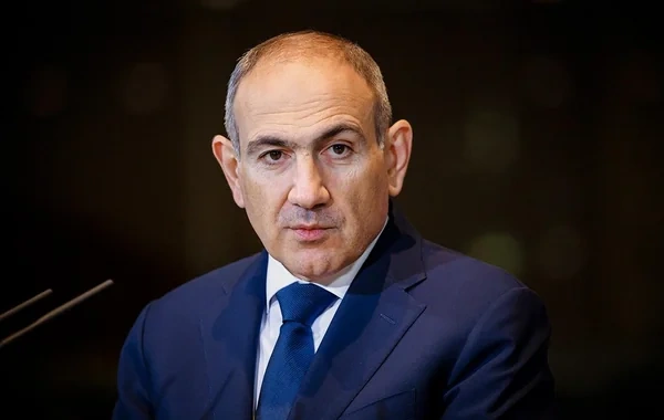 Paşinyan: "Koçaryan və Sarqsyan yalnız pensiyanı gözləməlidirlər"