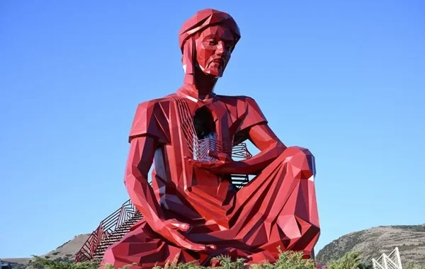 Nəsiminin Şamaxıda ucaldılan abidəsi ilə bağlı maraqlı fakt