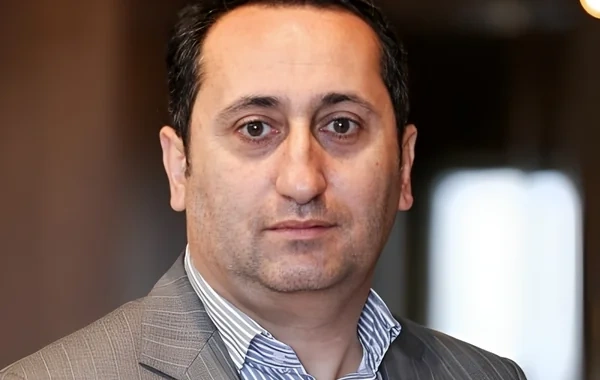 Mehman Mehdiyev vəzifəsindən ayrıldı