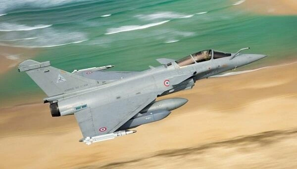 Fransa PUA-lara görə "Rafale"ni təkmilləşdirir