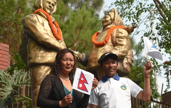 Everest zirvəsinə dırmanmaqda yeni dünya rekordu bəlli oldu