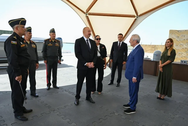 Prezident İlham Əliyev Hərbi Dəniz Qüvvələrində olub - FOTO
