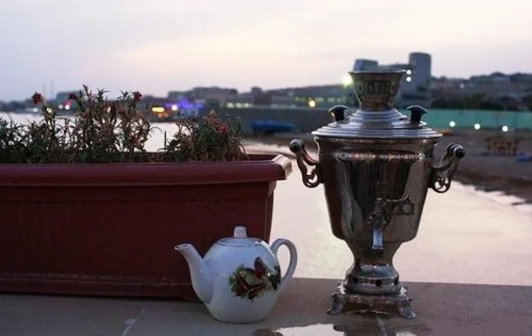 Bölgələrdə samovar çayının qiyməti 50 manata yüksəldi - VİDEO