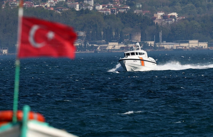 İstanbul boğazında gəmilərin hərəkəti dayandırıldı